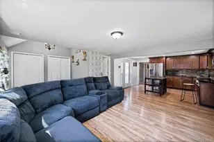 1113 Joselson Ave, Bay Shore, NY 11706 - Photo 4