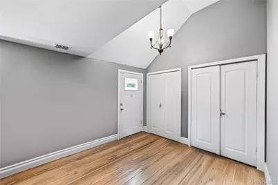 1113 Joselson Avenue, Bay Shore, NY 11706 - Photo 22