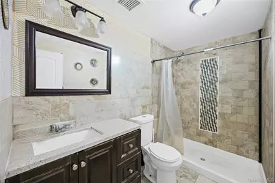 1113 Joselson Avenue, Bay Shore, NY 11706 - Photo 16