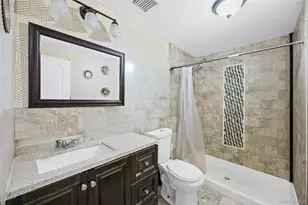 1113 Joselson Ave, Bay Shore, NY 11706 - Photo 16