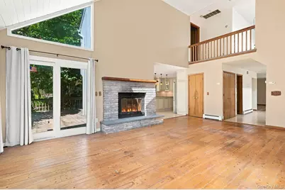 8 Cobbling Rock Drive, Katonah, NY 10536 - Photo 12