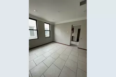 7845 79th Place, Glendale, NY 11385 - Photo 30