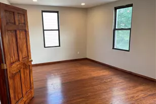 78-45 79th Pl, Glendale, NY 11385 - Photo 18