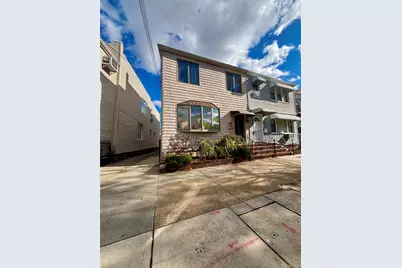 7845 79th Place, Glendale, NY 11385 - Photo 6