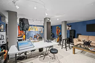 38 Hamlet Dr, Mount Sinai, NY 11766 - Photo 32