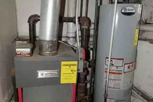 9446 226th St, Floral Park, NY 11001 - Photo 10