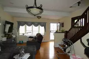 9446 226th St, Floral Park, NY 11001 - Photo 16