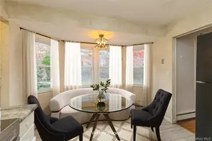 15 Mobrey Ln, Smithtown, NY 11787 - Photo 6