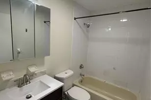 987 Linclon, Brooklyn, NY 11208 - Photo 4