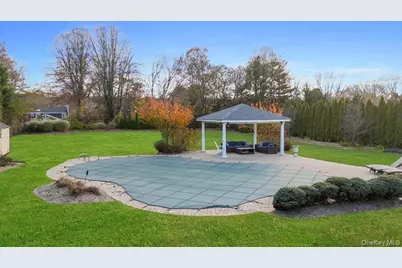 56 Rofay Drive, East Northport, NY 11731 - Photo 34