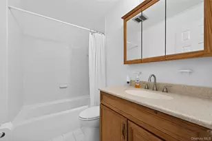 6 Anchorage Ln, Oyster Bay, NY 11771 - Photo 18