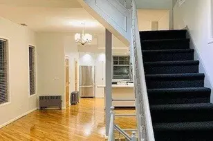 25-54 37th St, Astoria, NY 11103 - Photo 4