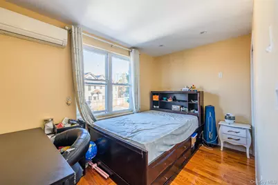 24563 61st Avenue, Little Neck, NY 11362 - Photo 28