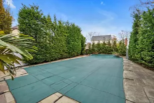 65 Reyam Rd, Lynbrook, NY 11563 - Photo 24