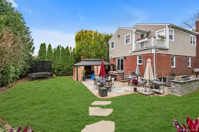 65 Reyam Road, Lynbrook, NY 11563 - Photo 22