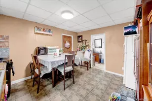 14 Bartels Pl, New Rochelle, NY 10801 - Photo 16