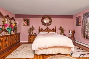 3711 Berne Rd, Wantagh, NY 11793 - Photo 16