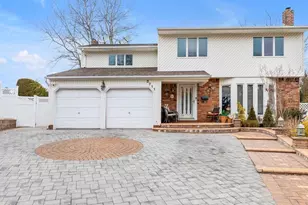 3711 Berne Rd, Wantagh, NY 11793 - Photo 2