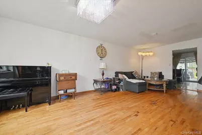 6239 Douglaston Parkway #19, Douglaston, NY 11362 - Photo 6