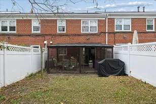 62-39 Douglaston Pkwy, Douglaston, NY 11362 - Photo 26