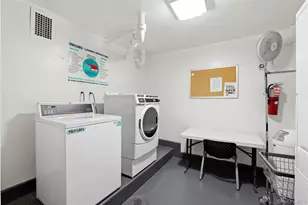 70-20 108th St, Forest Hills, NY 11375 - Photo 28