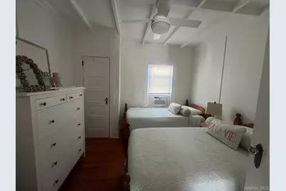 22 Crescent Avenue, Seaview, NY 11770 - Photo 8