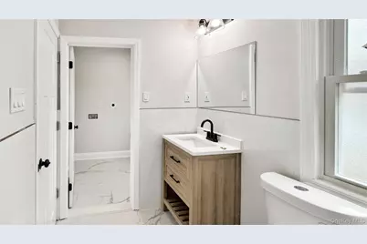 64 S Montgomery Street, Valley Stream, NY 11580 - Photo 24