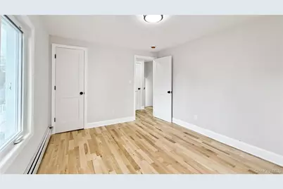 64 S Montgomery Street, Valley Stream, NY 11580 - Photo 34