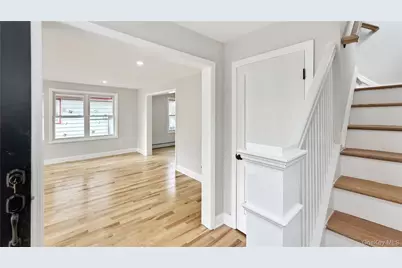 64 S Montgomery Street, Valley Stream, NY 11580 - Photo 14