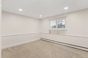 157 N Alleghany Ave, Lindenhurst, NY 11757 - Photo 14