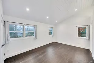 10 Shinnecock Ln, Hampton Bays, NY 11946 - Photo 22