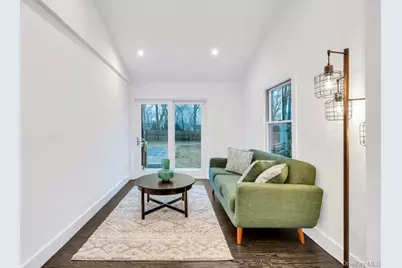 10 Shinnecock Lane, Hampton Bays, NY 11946 - Photo 14