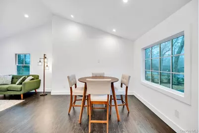 10 Shinnecock Lane, Hampton Bays, NY 11946 - Photo 12