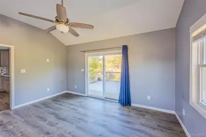 17 Andrew Avenue, Islip Terrace, NY 11752 - Photo 16