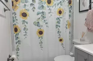 542 E Pine St, Long Beach, NY 11561 - Photo 14