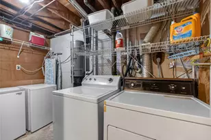 10 Dunnery Ct, Suffern, NY 10901 - Photo 26