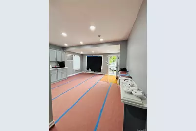 104 39 210 Street, Queens Village, NY 11429 - Photo 4