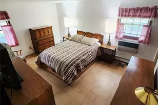 28 Hargrove Dr, Stony Brook, NY 11790 - Photo 8