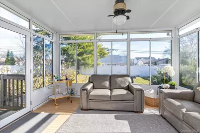 6 Karen Avenue, Plainview, NY 11803 - Photo 8