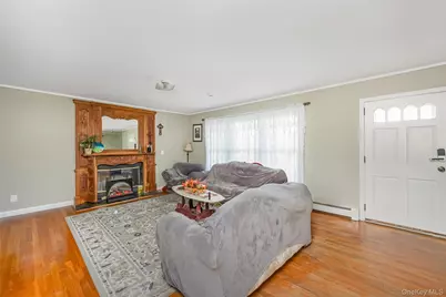 18 Atlantic Avenue, East Moriches, NY 11940 - Photo 8