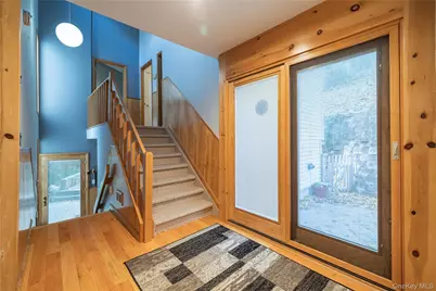 68 McCouns Lane, Oyster Bay, NY 11771 - Photo 10