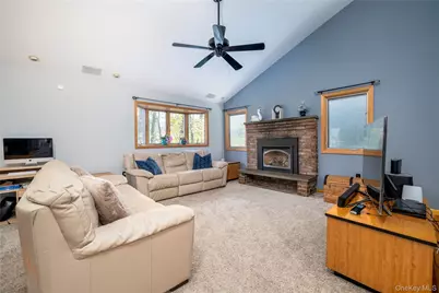 68 McCouns Lane, Oyster Bay, NY 11771 - Photo 2