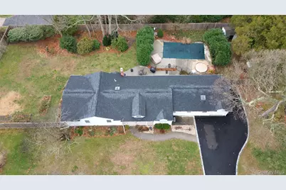 12 Jomar Road, Shoreham, NY 11786 - Photo 32