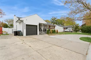 84 Rosedale Rd, Woodmere, NY 11581 - Photo 2