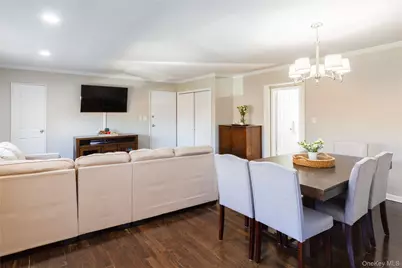 163-62 Willets Point Boulevard #Upper, Whitestone, NY 11357 - Photo 8