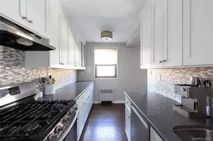 163-62 Willets Point Blvd, Whitestone, NY 11357 - Photo 10