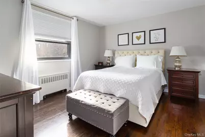 163-62 Willets Point Boulevard #Upper, Whitestone, NY 11357 - Photo 14
