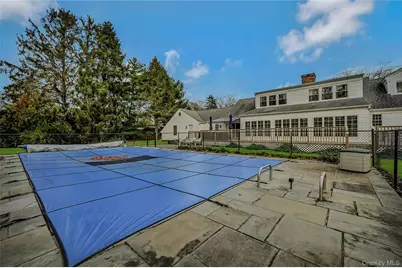 2340 Fairway Drive, Cutchogue, NY 11935 - Photo 30