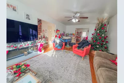 1110 Clarence Avenue, Bronx, NY 10465 - Photo 14