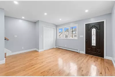 14235 Sutter Avenue, Ozone Park, NY 11436 - Photo 6